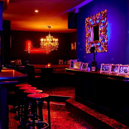 Trihotel Rostock - Wellnesshotel Adults Only-3